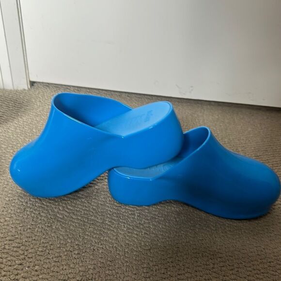 Simon x Melissa Blue Clog - Picture 2 of 4